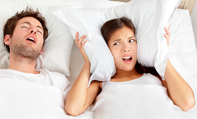 How to avoid snoring: practical steps for peaceful sleep